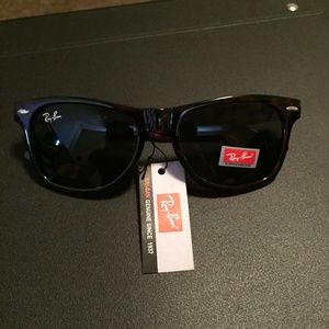 Ray Bans new wafarer matte 52 mm